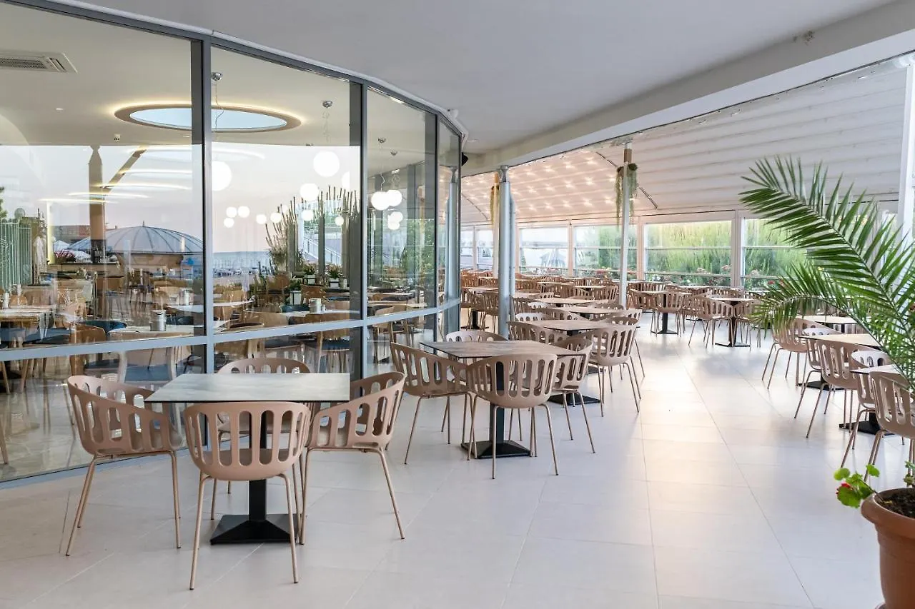 Hotel Neptun Beach Солнечный берег Курортный комплекс