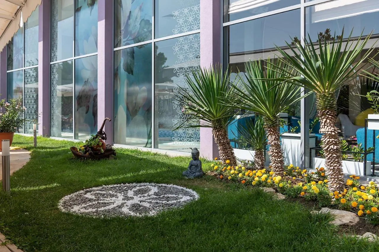 Hotel Neptun Beach Солнечный берег Курортный комплекс