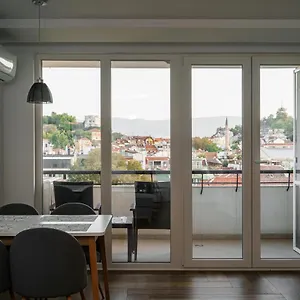 https://souuth-panoramic-apartment-in-the-art-district-of-kapana.plovdiv-hotels.com