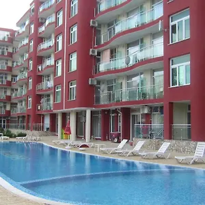 Global Ville Apartcomplex Sunny Beach